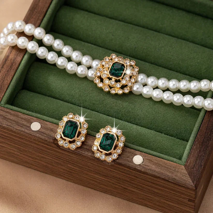 The Verdalle Jewelry Set
