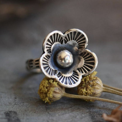 Retro Flower Minimalist Ring