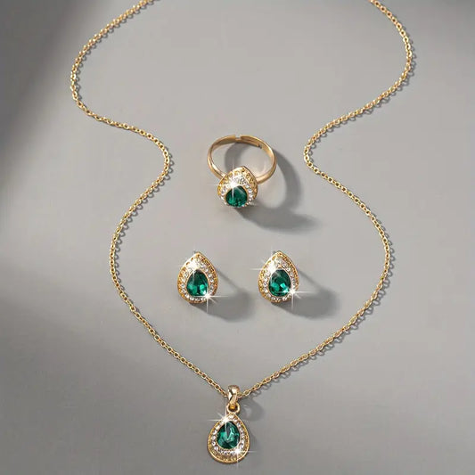 The Noémie Jewelry Set