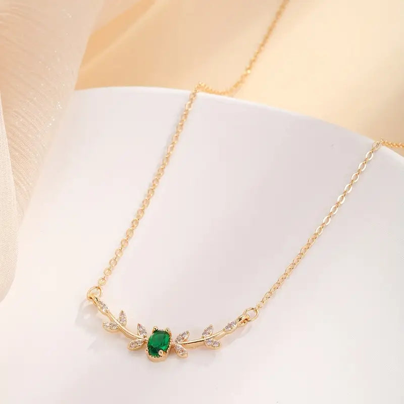Amira Necklace