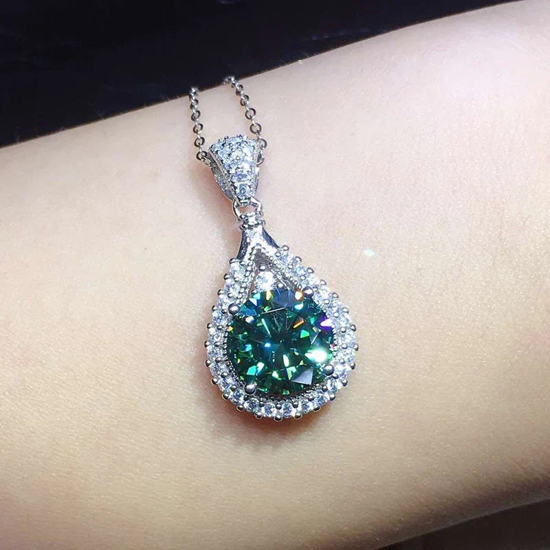 Alindra Necklace