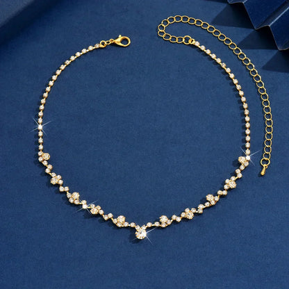 Elegant bridal necklace with diamonds